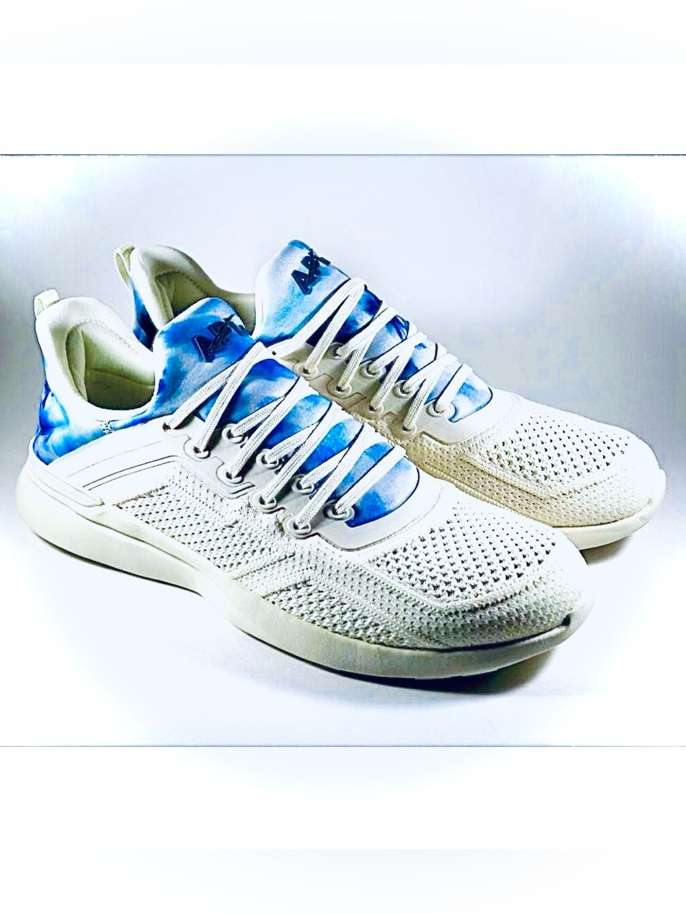 New APL TechLoom Tracer Trainer Sneaker Cream Blue Tie Dye 6.5 MSRP $265